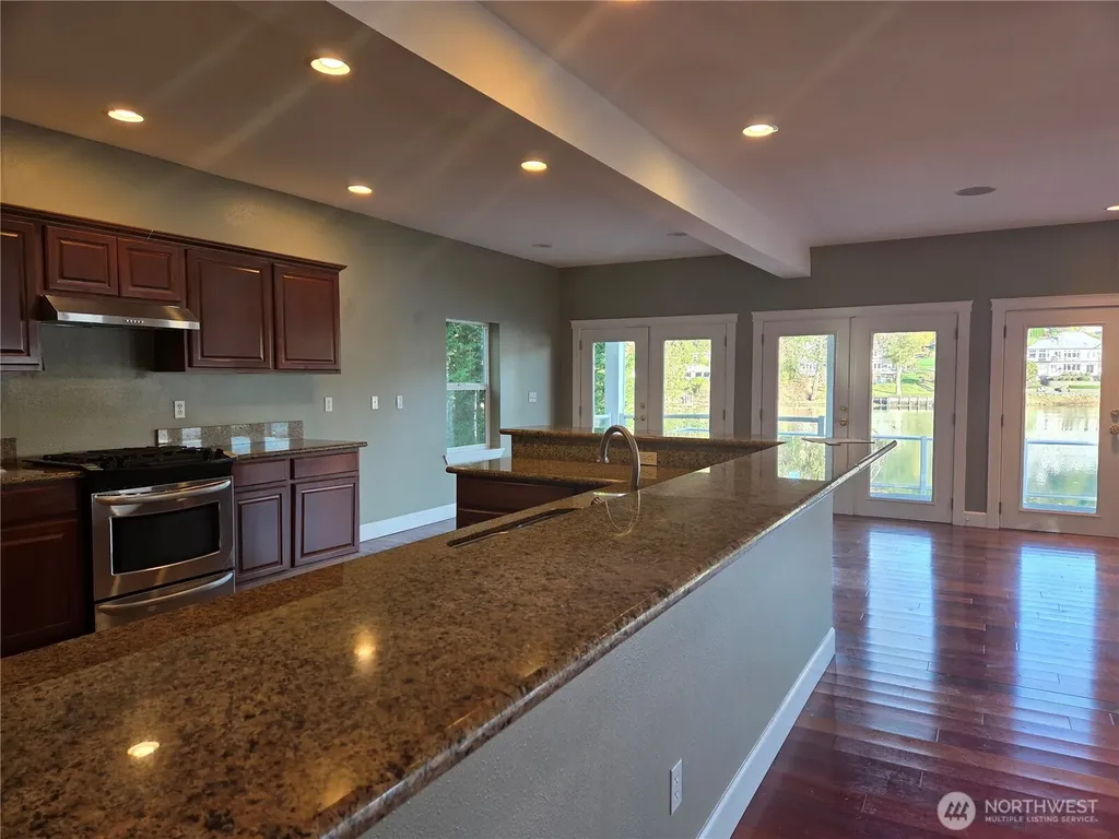 5744 Lagoon Lane NW Gig Harbor WA 98335