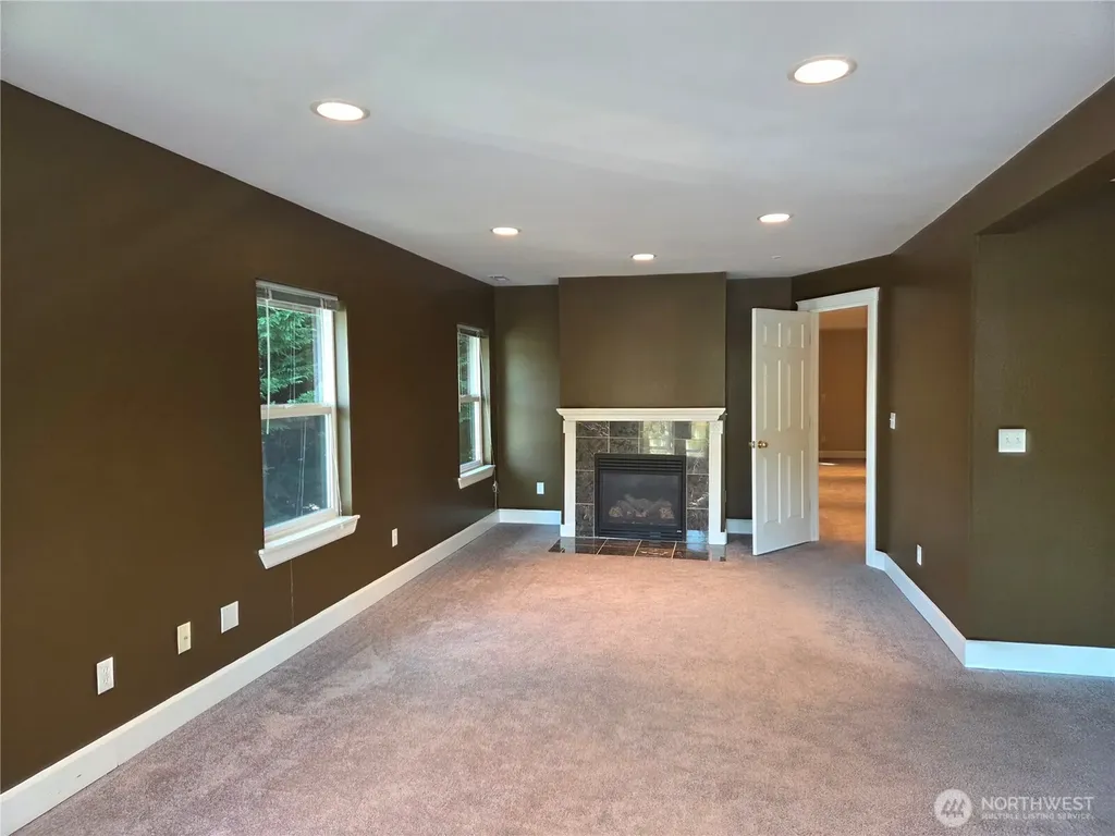 5744 Lagoon Lane NW Gig Harbor WA 98335