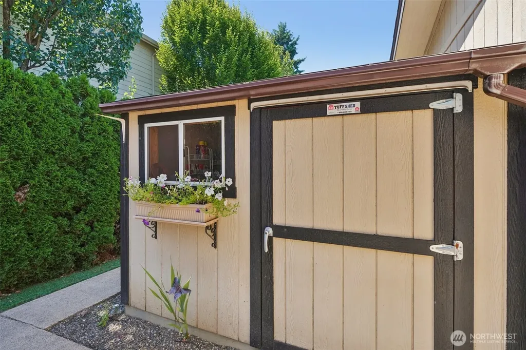 5101 NE 121st Avenue Vancouver WA 98682