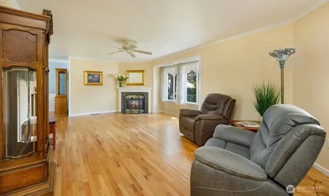 8911 223 Street Ct E Graham WA 98338