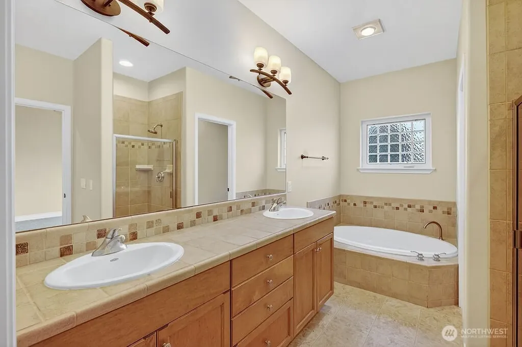 1845 Maple Street Wenatchee WA 98801