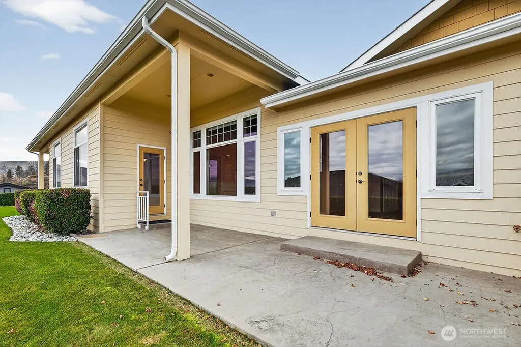 1845 Maple Street Wenatchee WA 98801