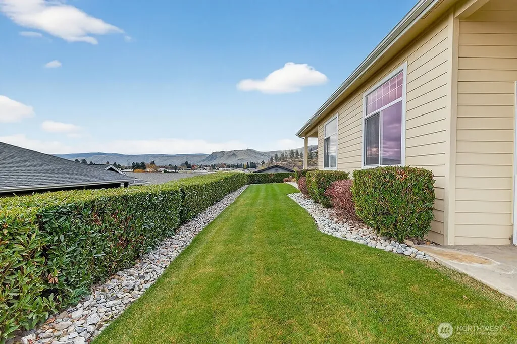 1845 Maple Street Wenatchee WA 98801