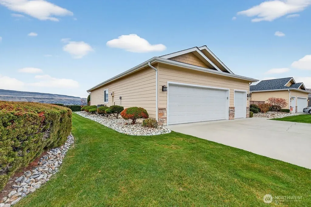 1845 Maple Street Wenatchee WA 98801