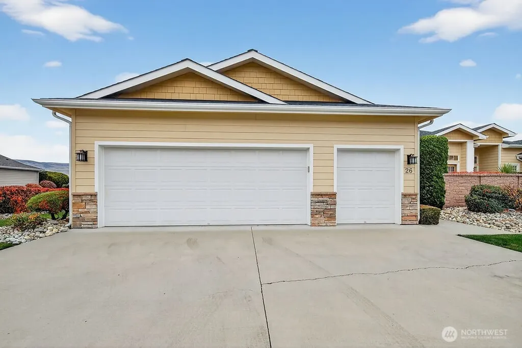 1845 Maple Street Wenatchee WA 98801