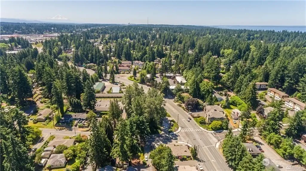 23601 Edmonds Way Edmonds WA 98020