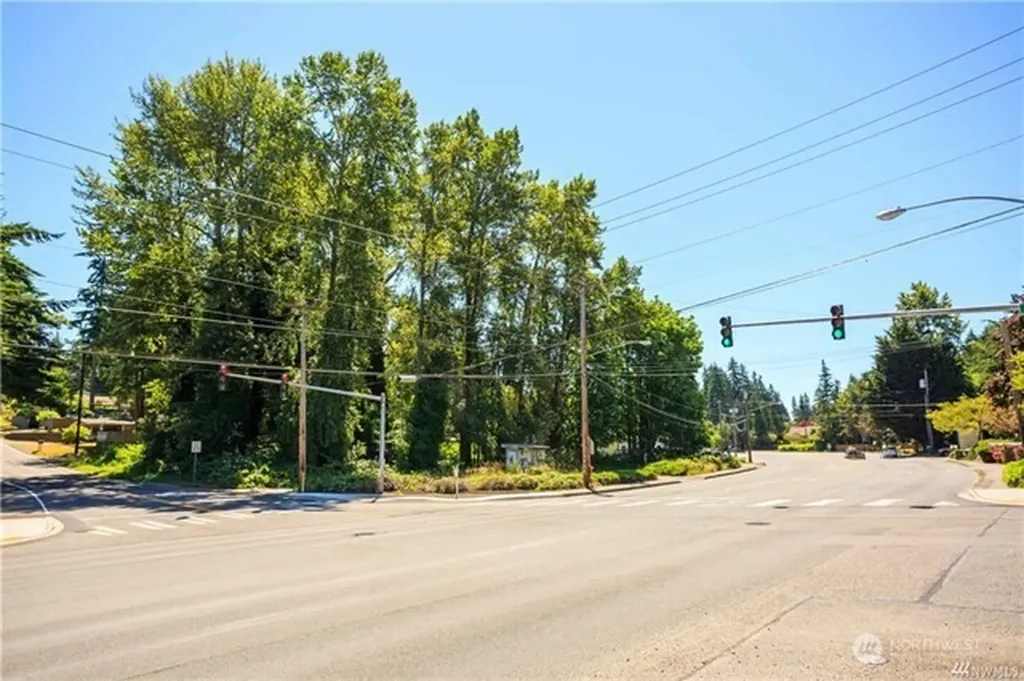23601 Edmonds Way Edmonds WA 98020