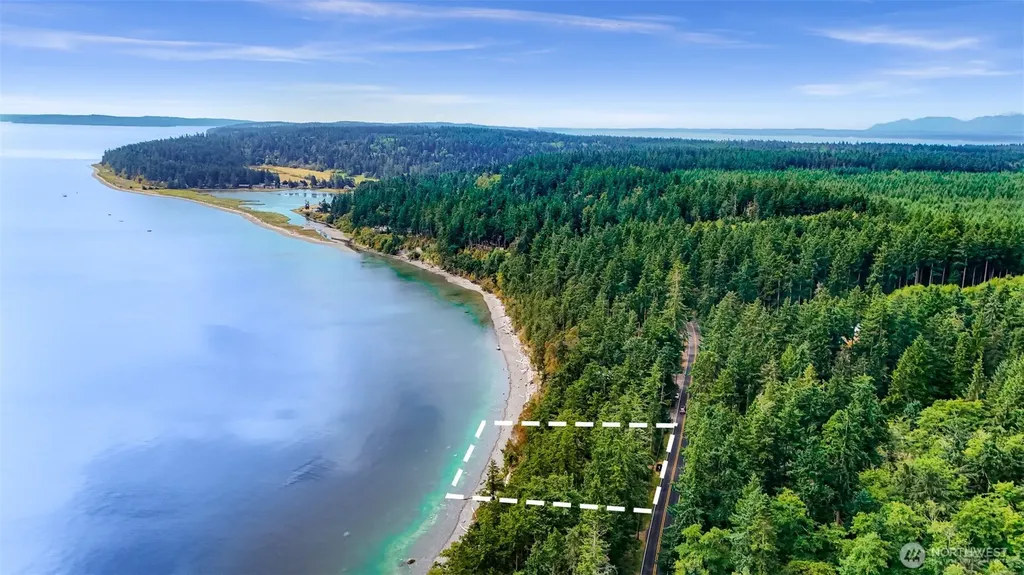 179 Harrington Road Coupeville WA 98239