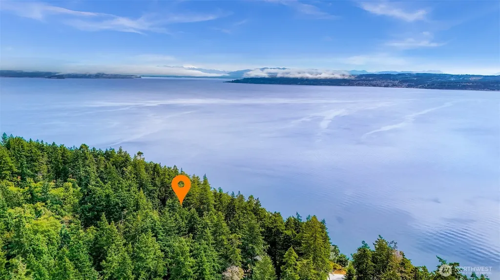 179 Harrington Road Coupeville WA 98239