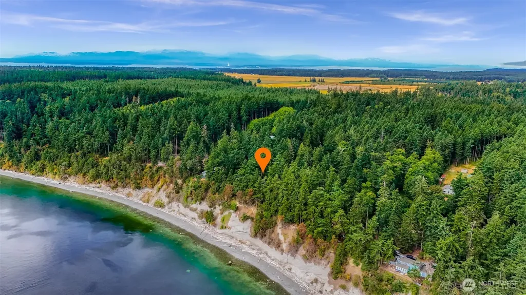 179 Harrington Road Coupeville WA 98239