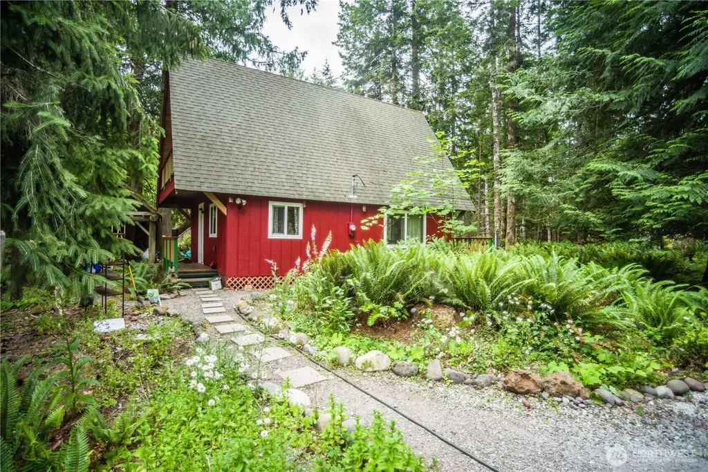 38423 570th Street Ct E Ashford WA 98304