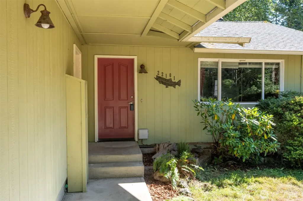 22101 Birch Place Ocean Park WA 98640