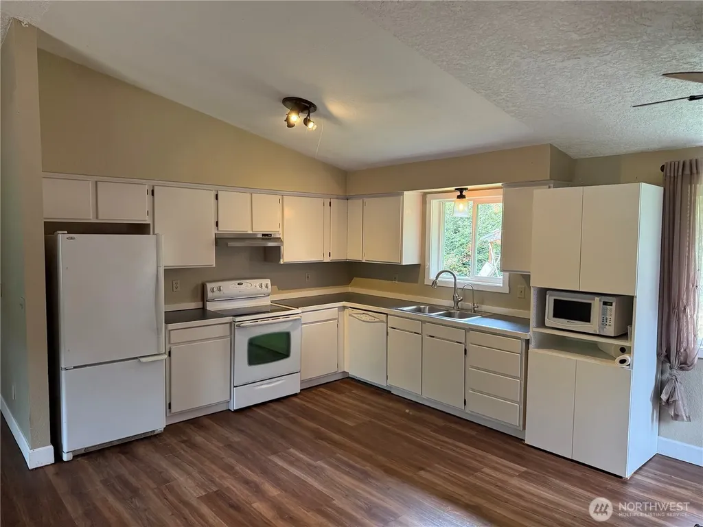 22101 Birch Place Ocean Park WA 98640