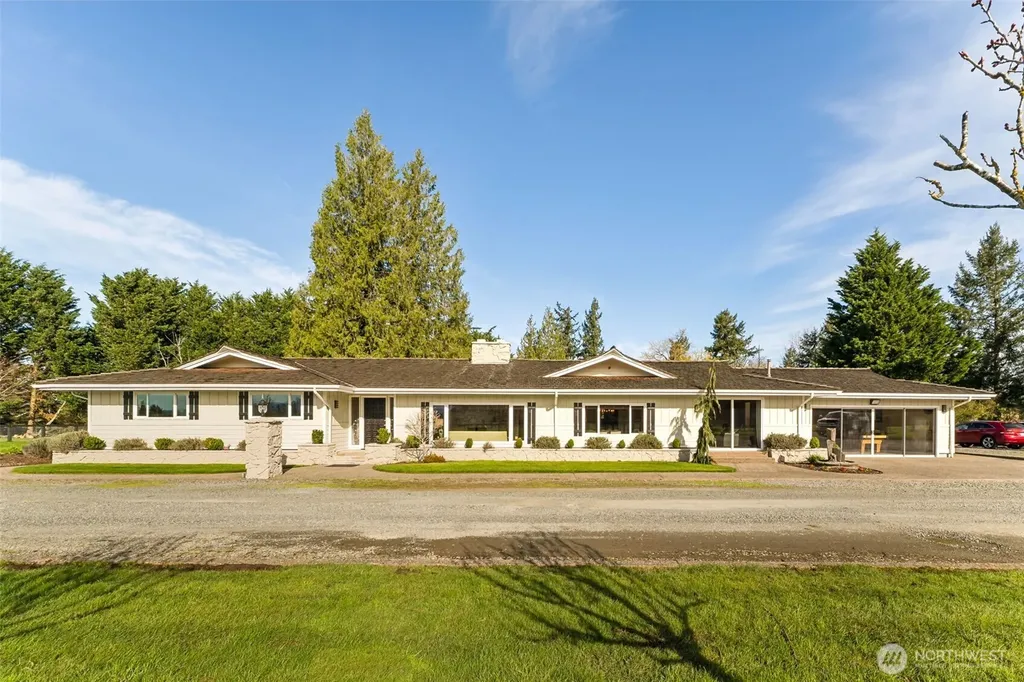 23420 SE 448th Street Enumclaw WA 98022