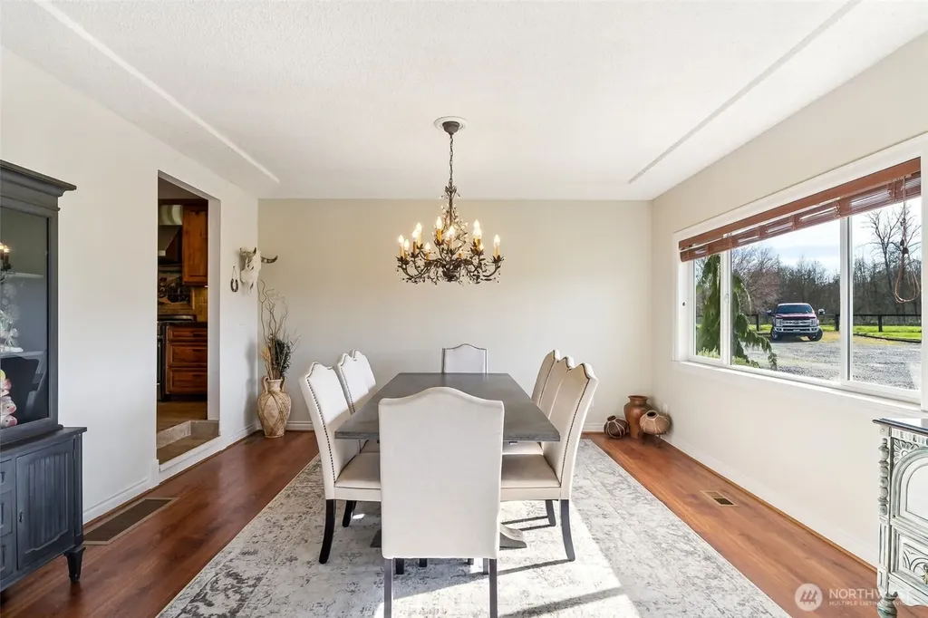 23420 SE 448th Street Enumclaw WA 98022