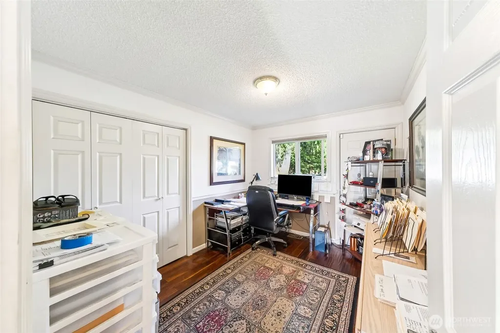 23420 SE 448th Street Enumclaw WA 98022
