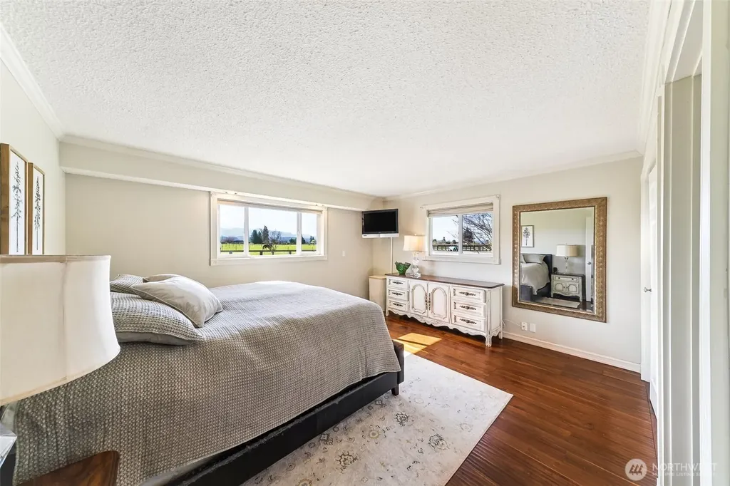 23420 SE 448th Street Enumclaw WA 98022