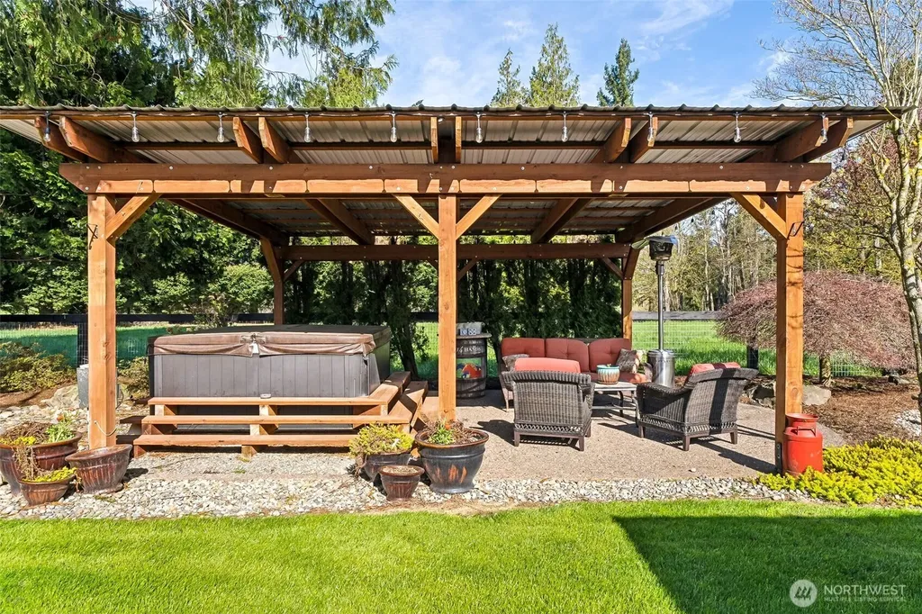 23420 SE 448th Street Enumclaw WA 98022