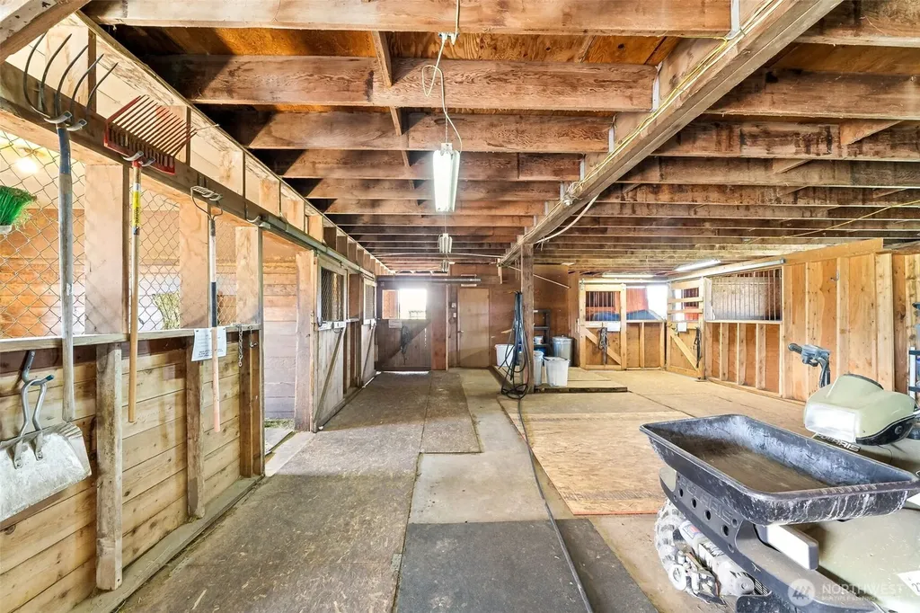 23420 SE 448th Street Enumclaw WA 98022