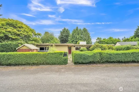 11521 Corliss Avenue N Seattle WA 98133