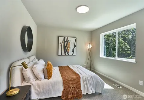316 SW 365th Street Federal Way WA 98023