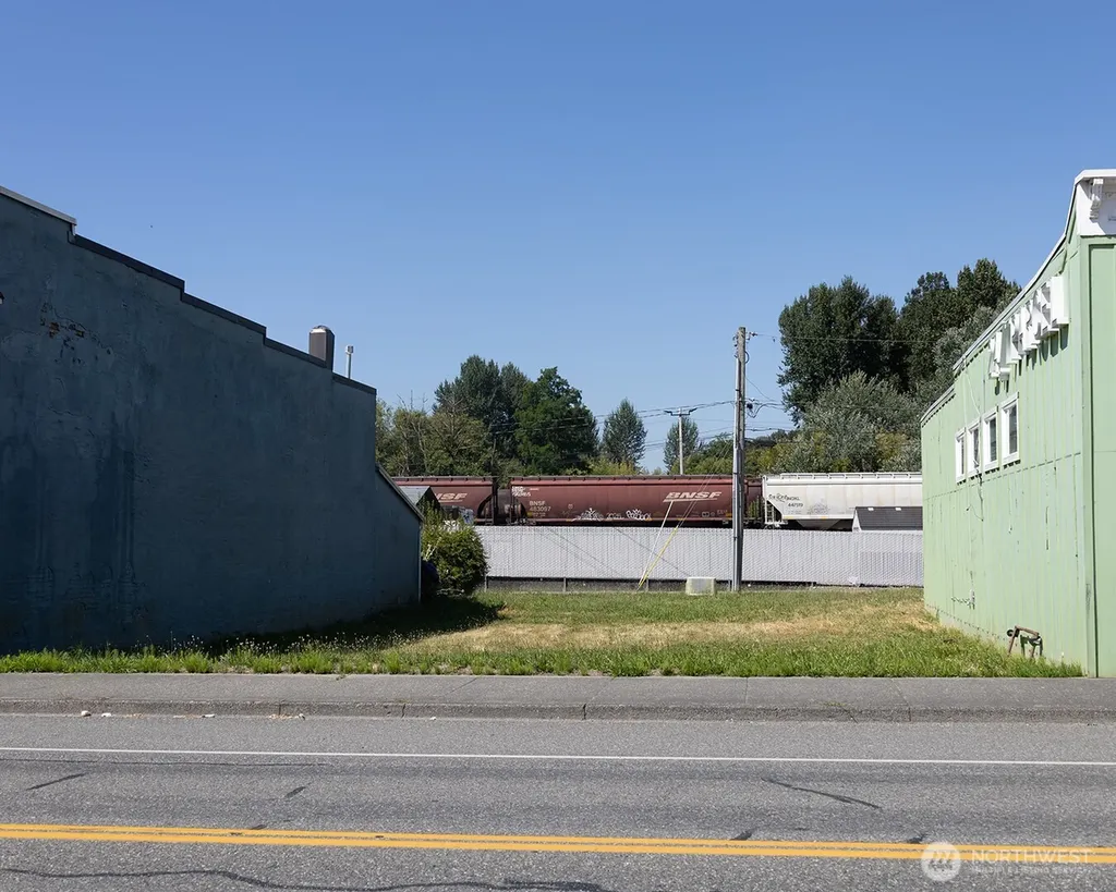 503 Cherry Street Sumas WA 98295