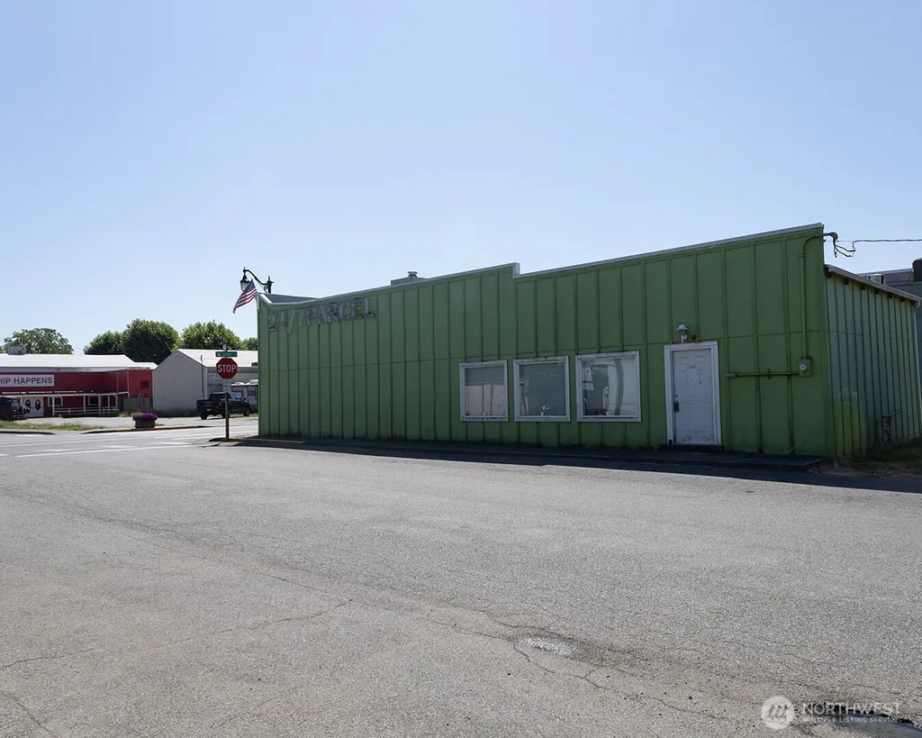 503 Cherry Street Sumas WA 98295