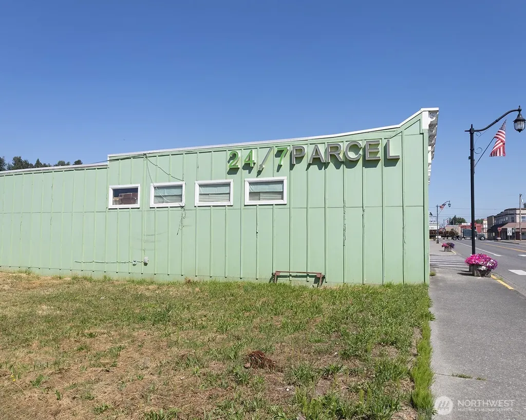 503 Cherry Street Sumas WA 98295
