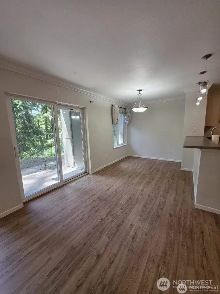 31500 33rd Place SW Federal Way WA 98023