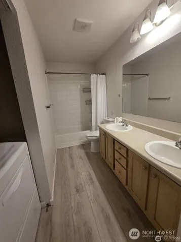 31500 33rd Place SW Federal Way WA 98023