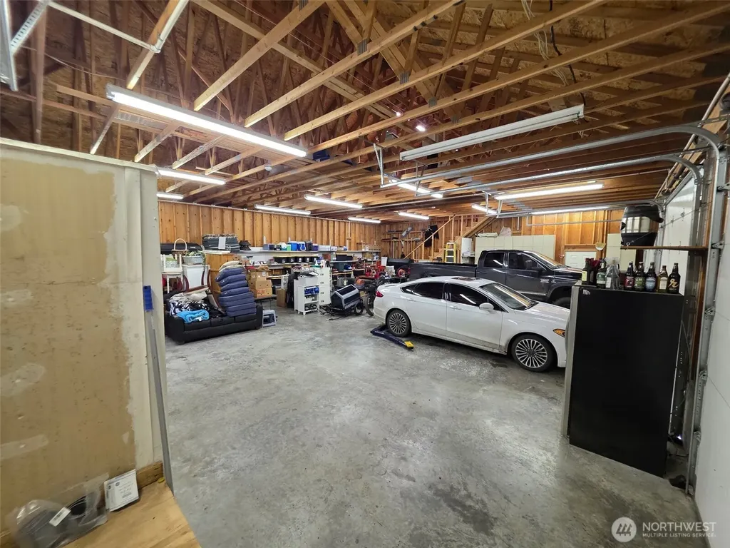 23119 164th Street E Buckley WA 98321
