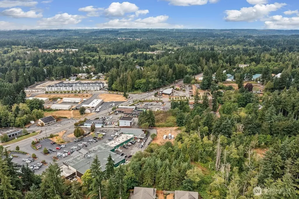 26516 Lindvog Rd N E Kingston WA 98346
