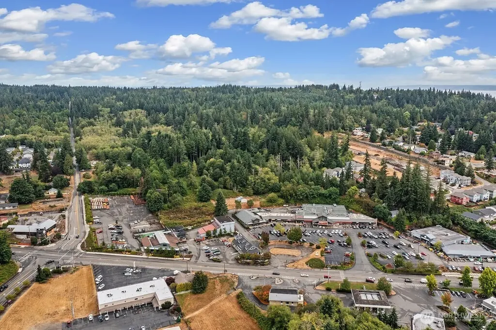 26516 Lindvog Rd N E Kingston WA 98346