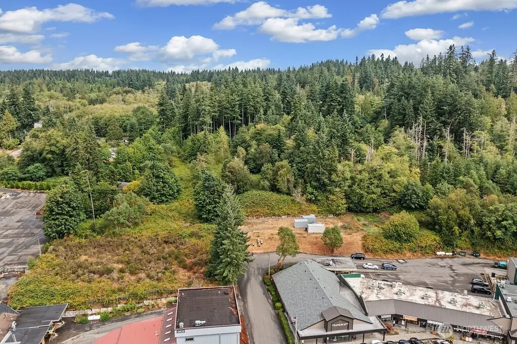 26516 Lindvog Rd N E Kingston WA 98346