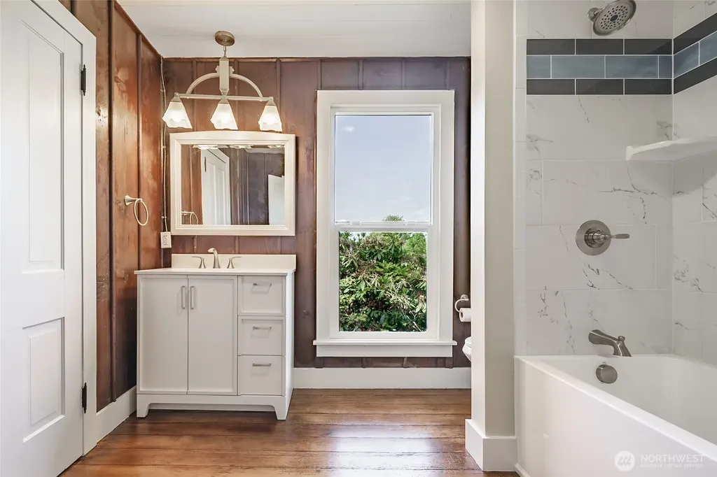 26706 Park Avenue Ocean Park WA 98640
