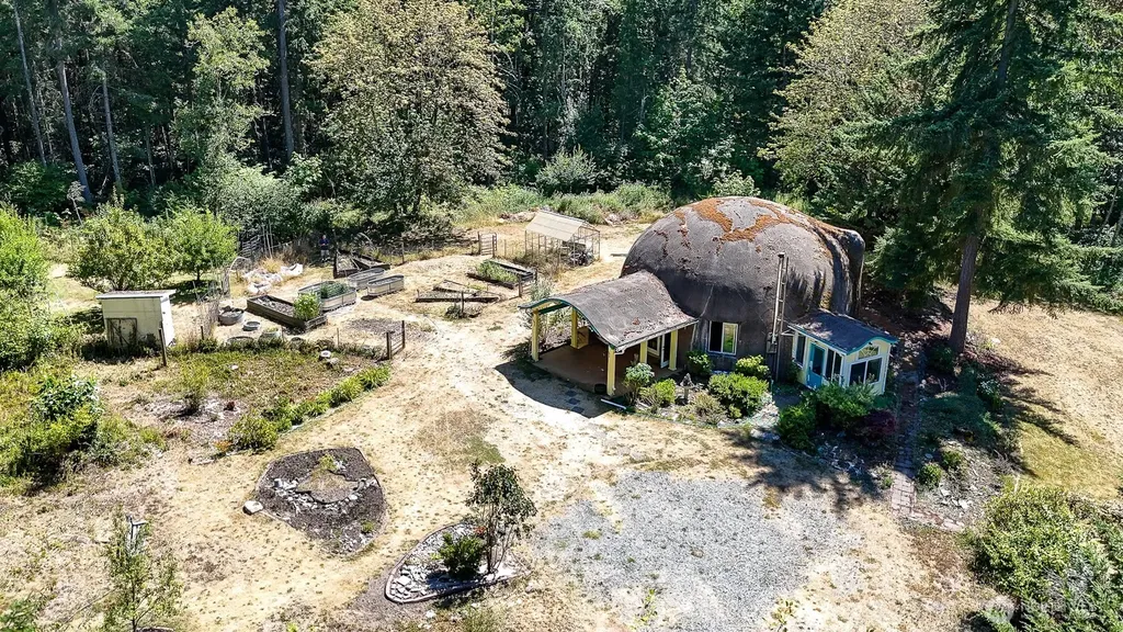 14831 Rainier View Drive SE Yelm WA 98597