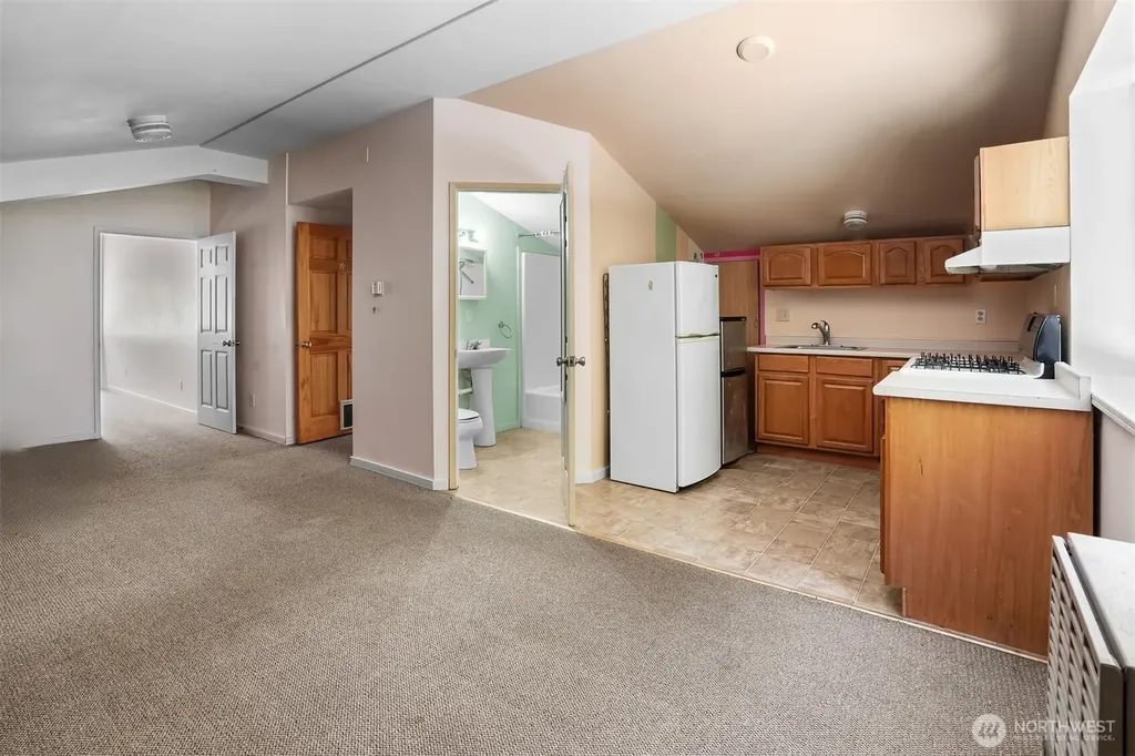 14831 Rainier View Drive SE Yelm WA 98597