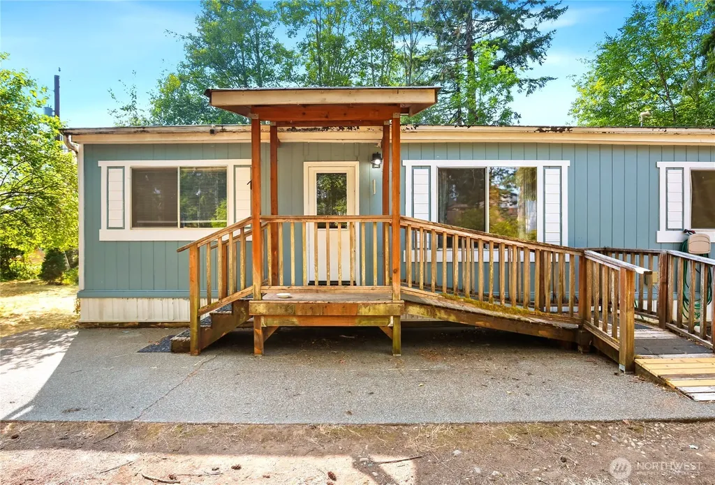80 E Skookum Drive Shelton WA 98584