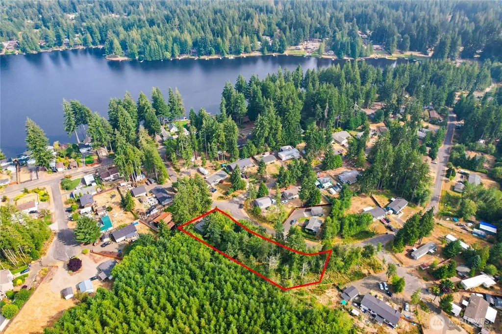 80 E Skookum Drive Shelton WA 98584