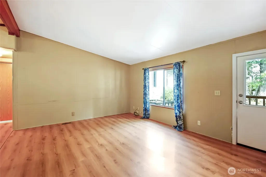 80 E Skookum Drive Shelton WA 98584