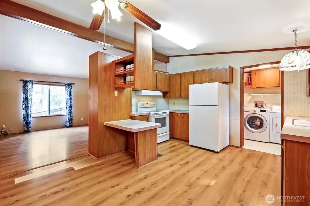 80 E Skookum Drive Shelton WA 98584