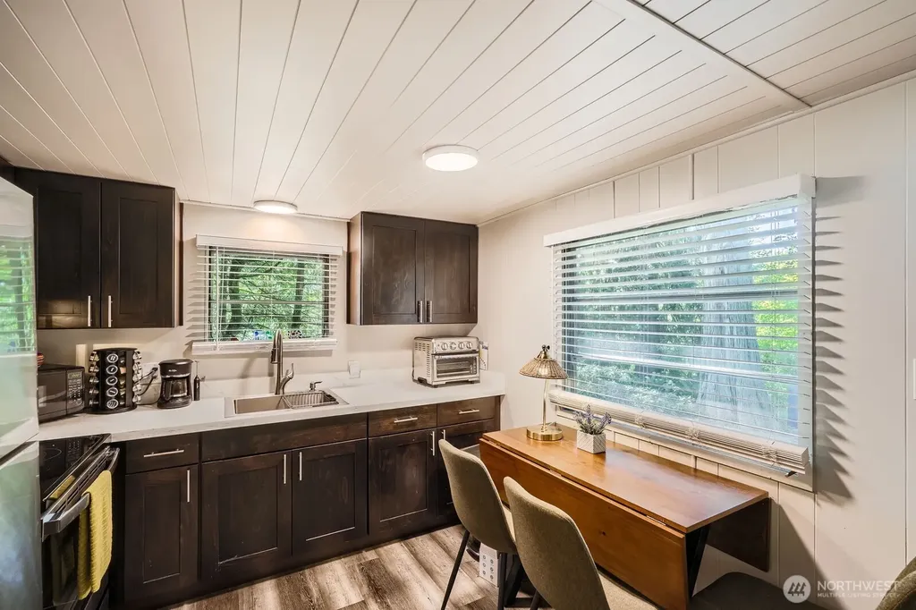 23800 SE Tiger Mountain Road Issaquah WA 98027