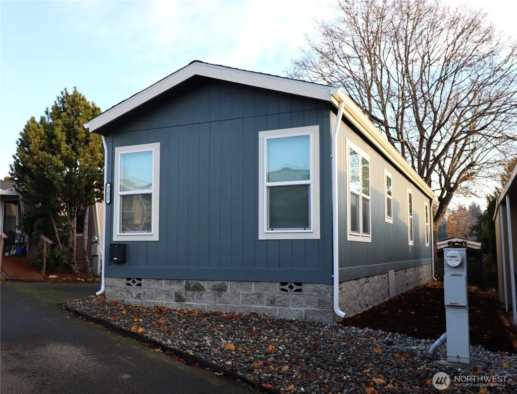 3255 S 181st Street Seatac WA 98188
