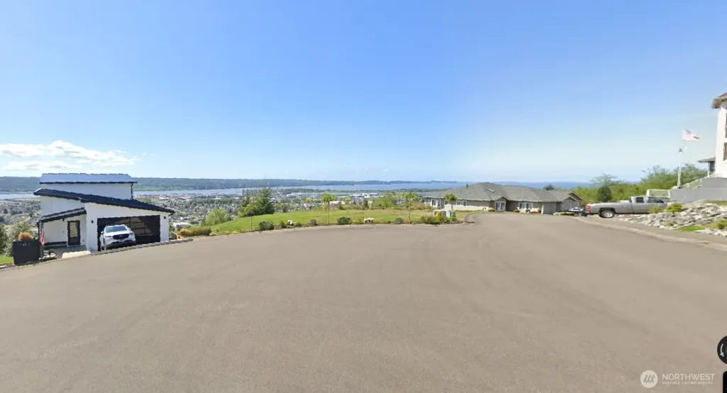 1412 Grays Pointe Lane Aberdeen WA 98520
