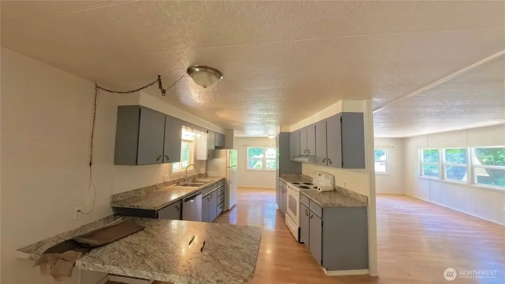 650 N Lake Cushman Road Hoodsport WA 98548