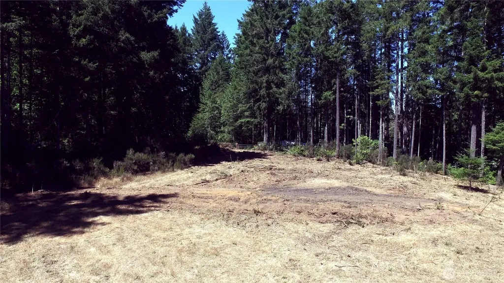 650 N Lake Cushman Road Hoodsport WA 98548