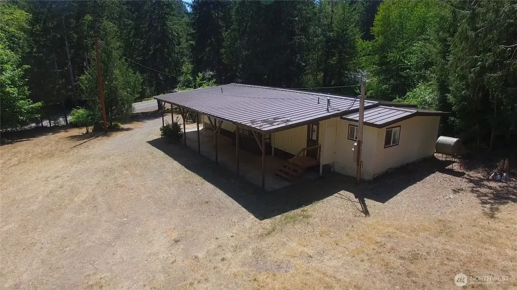 650 N Lake Cushman Road Hoodsport WA 98548
