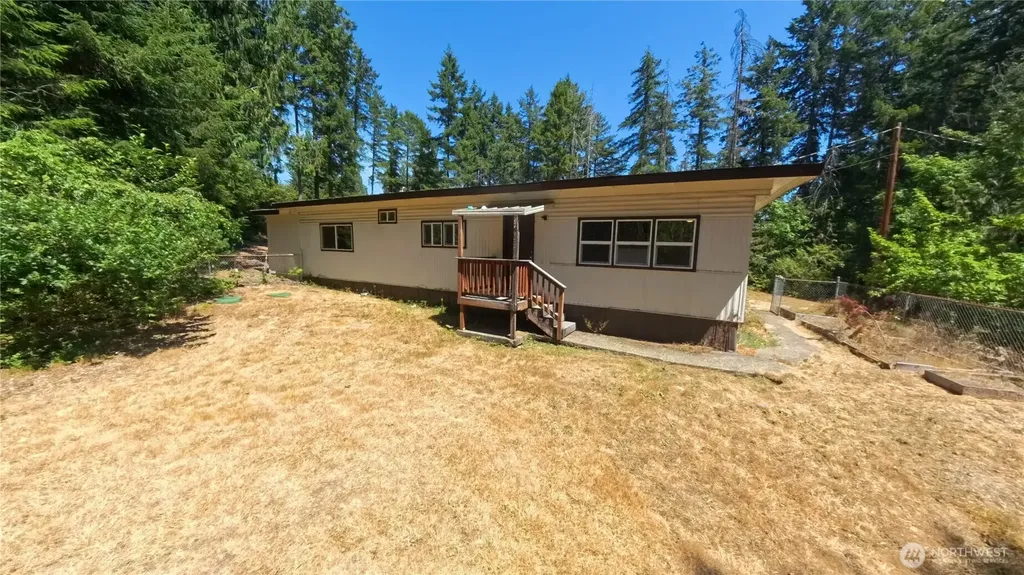 650 N Lake Cushman Road Hoodsport WA 98548