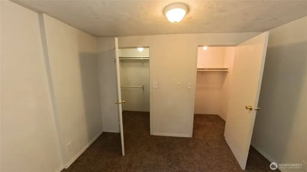 650 N Lake Cushman Road Hoodsport WA 98548