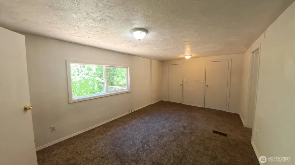 650 N Lake Cushman Road Hoodsport WA 98548